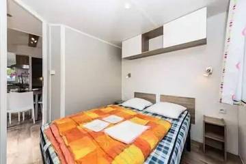 Camping pour 5 Personnes dans Fouesnant, Région de Quimper, Photo 1