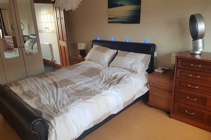 Maison spacieuse, à seulement cinq minutes à pied de la plage, parfaite pour les familles / surfeurs in Bude, Cornouailles
