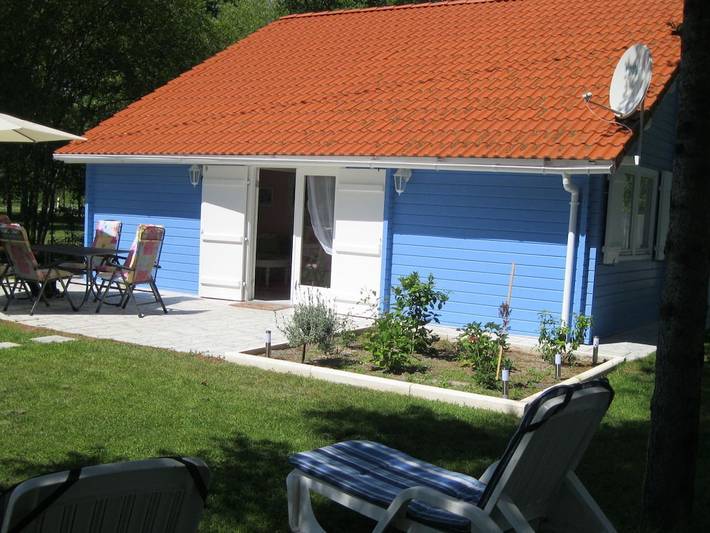 Location de vacances pour 5 personnes, avec jardin à Gaillan-en-Médoc - 2