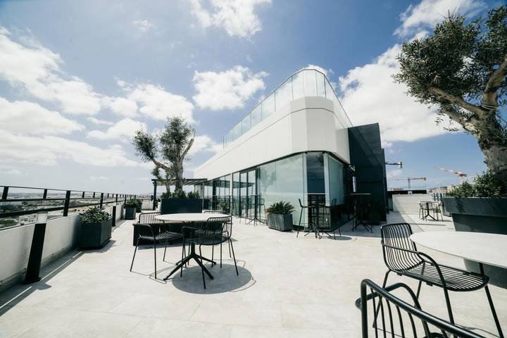 Appartement de vacances pour 2 personnes, avec piscine ainsi que balcon et vue
