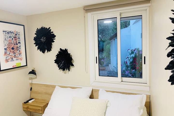 Gîte pour 4 personnes, avec jardin à Allauch - 3