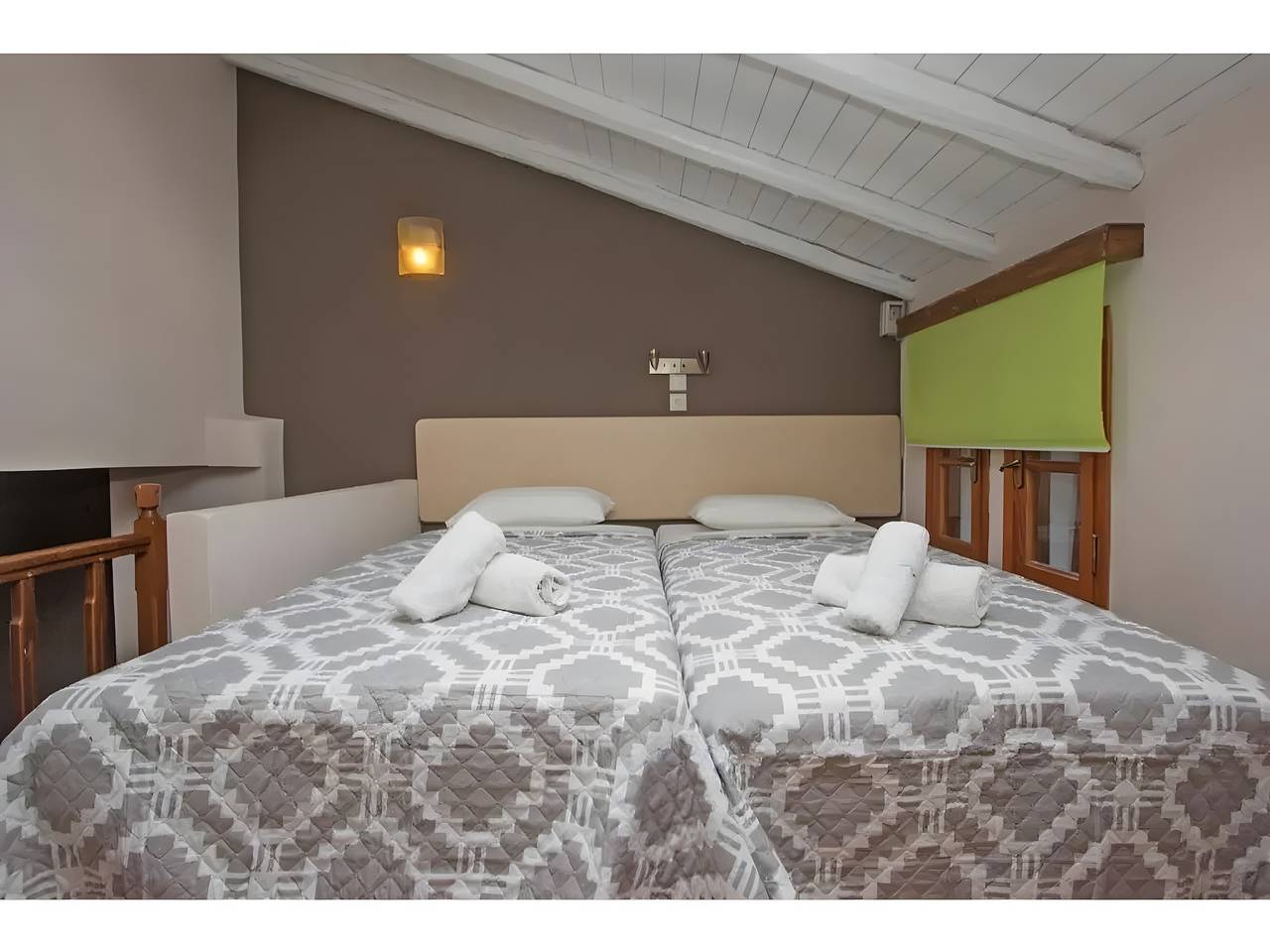 Apartment 'Corfu Club Maisonette 1' mit Gemeinschaftspool, Wlan und Klimaanlage in Limni (Korfu), Korfu