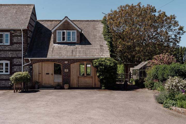 Cottage for 6 people, with garden, with pets in Dorset