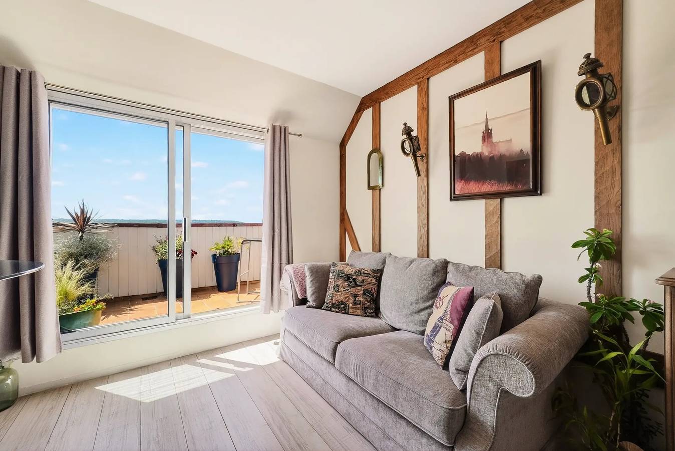 Appartement entier, Appartement 4 personnes 1 chambre vue mer avec terrasse et parking in Blonville-sur-Mer, Région de Lisieux