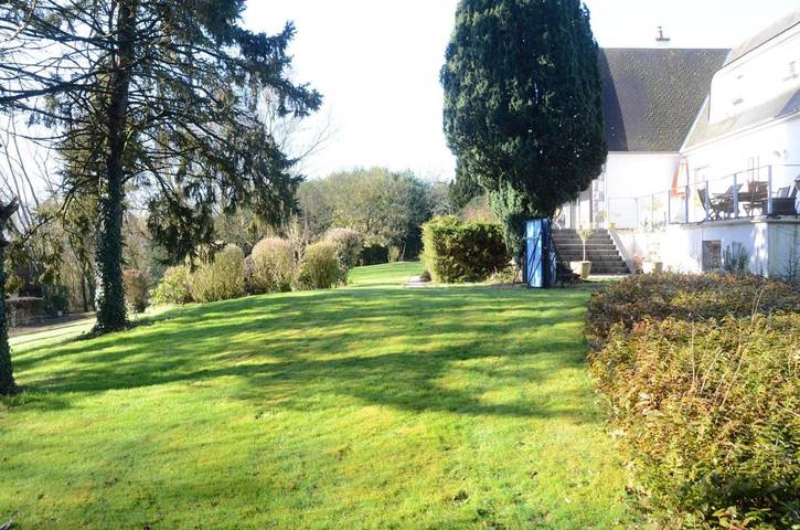 Location de vacances pour 15 personnes, avec vue ainsi que piscine et jardin à Noyal-Châtillon-sur-Seiche - 4