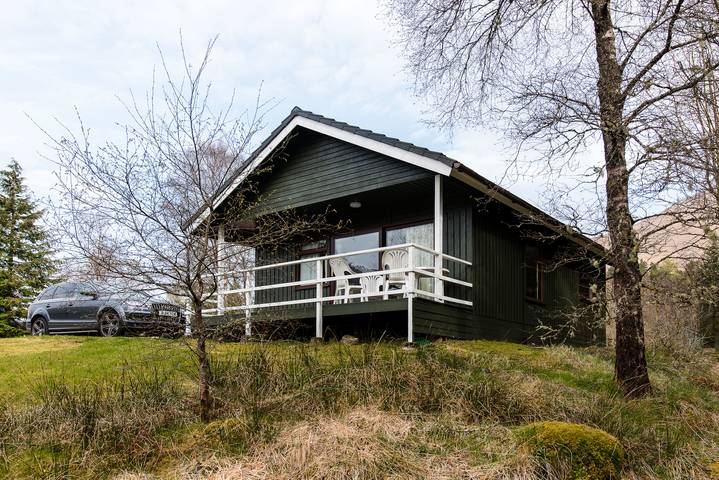 Chalet für 4 Personen, mit Garten und Balkon - 1