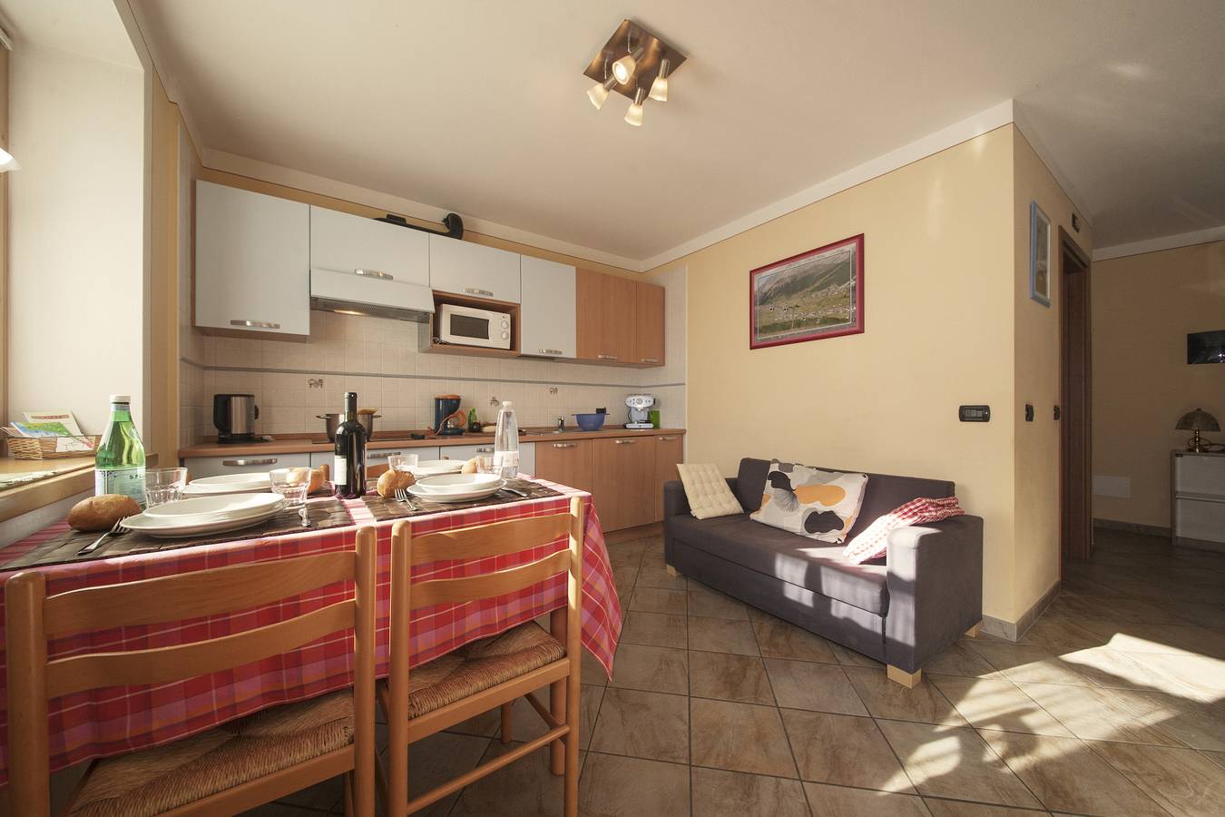 Geheel appartement, Italia 2 Ski in-Ski out 50m in Livigno (Town), Livigno