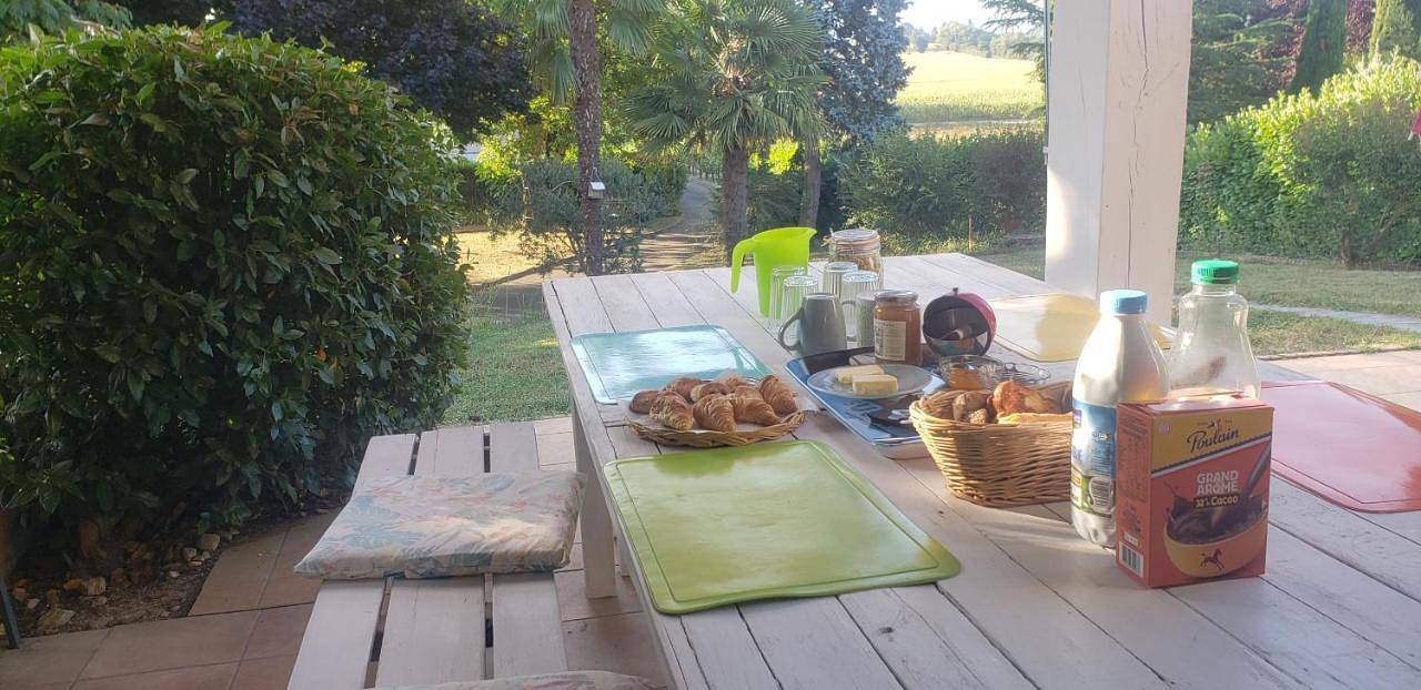 Double Room in Estrablin, Région de Vienne