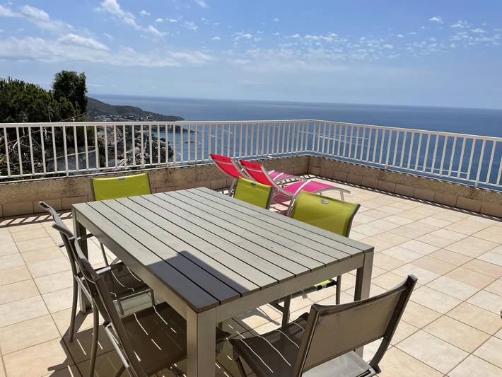 Ferienwohnung für 6 Personen, mit Meerblick und Pool sowie Terrasse in Roses - 2