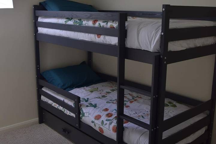 Location de vacances pour 7 personnes, avec terrasse et jardin à Saint-Ouen-la-Rouërie - 2