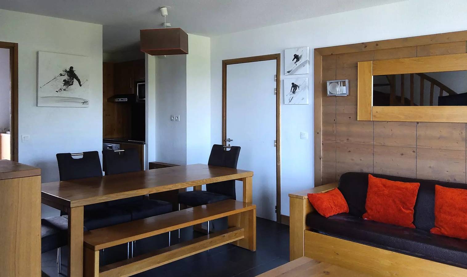 Appartement entier, Appartement 3 pièces  8 personnes à Arc 1600 à côté des pistes et des commerces, avec accès gratuit à la piscine et au sauna de  in Arc 1600, Bourg-Saint-Maurice