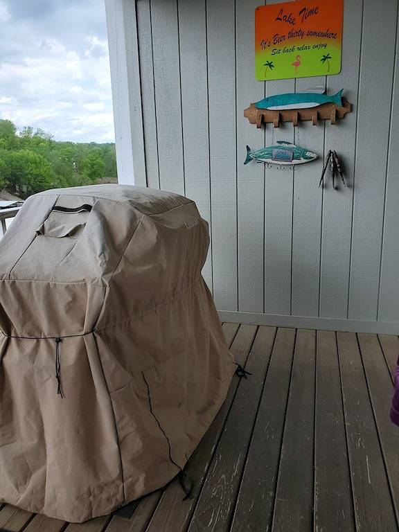 Ganze Wohnung, Neu aktualisierte Lakefront Condo! Schlaf 8 in Lake Ozark, Lake of the Ozarks