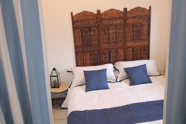 Gîte pour 4 personnes, avec jardin et piscine, animaux acceptés à Castelnau-Rivière-Basse