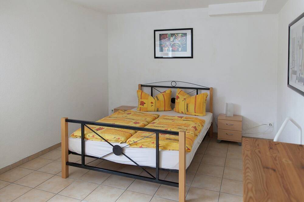 Ganze Wohnung, Malerisches Ferienhaus in Reil in Reil, Bernkastel-Kues & Umgebung
