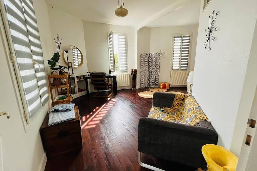 Charming Town Center House in Angoulême, Charente