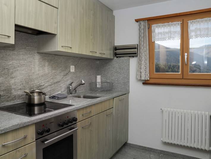 Ferienwohnung für 3 Personen, mit Balkon und Terrasse sowie Garten und Ausblick in Davos - 2