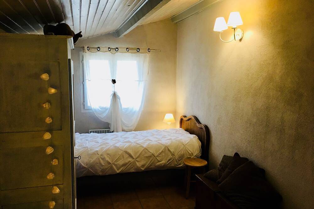 Ganze Wohnung, Gîte \"Le Rosé du Ventoux\" (4 pers) in Méthamis, Parc naturel régional du Mont-Ventoux