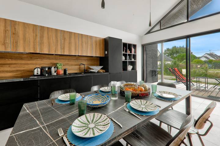 Location de vacances pour 8 personnes, avec jardin et terrasse dans Plage Kerfontaine - 3