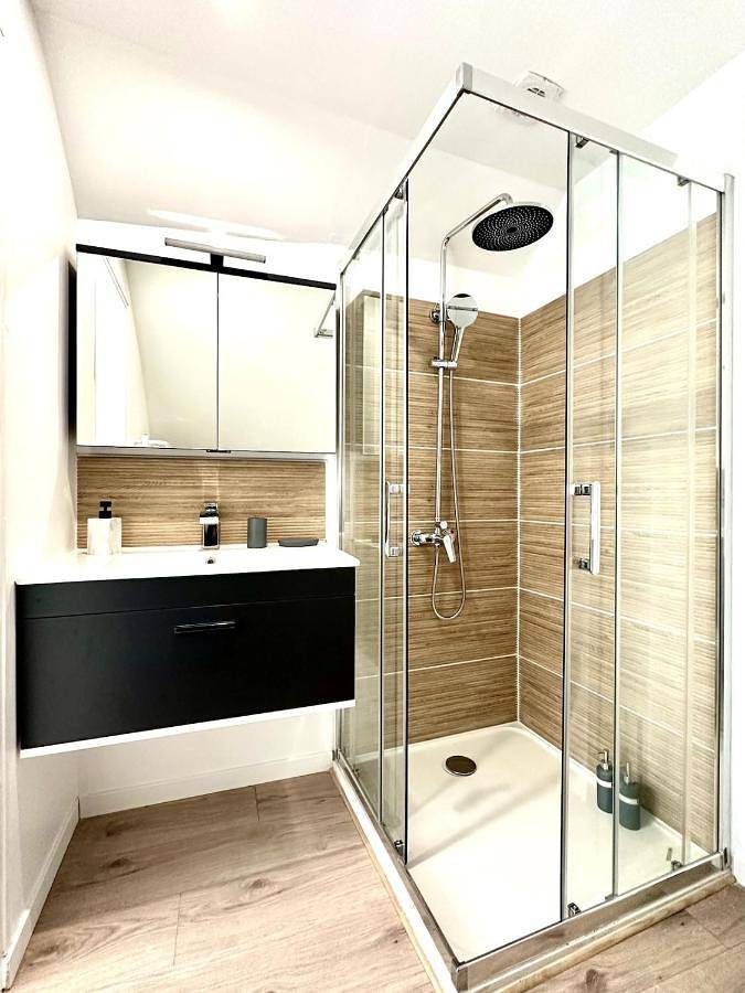 Location de vacances pour 5 personnes, avec terrasse à Saint-Martin-en-Bière - 3