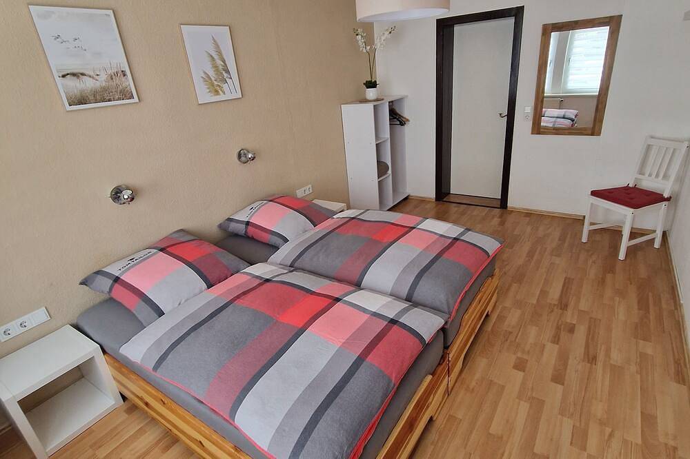 Ganze Wohnung, Ferienwohnung Am Hirtenplatz\" mit gemeinsamer Terrasse und Wi-Fi in Freiberg, Chemnitz und Umgebung