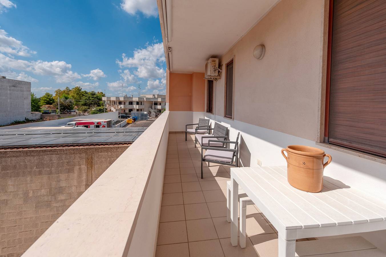 Apartamento entero, Apartamento 'Green' con balcón y aire acondicionado in Lecce, Provincia de Lecce