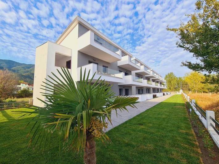 Apartmenthotel für 4 Personen, mit Garten und Ausblick - 1