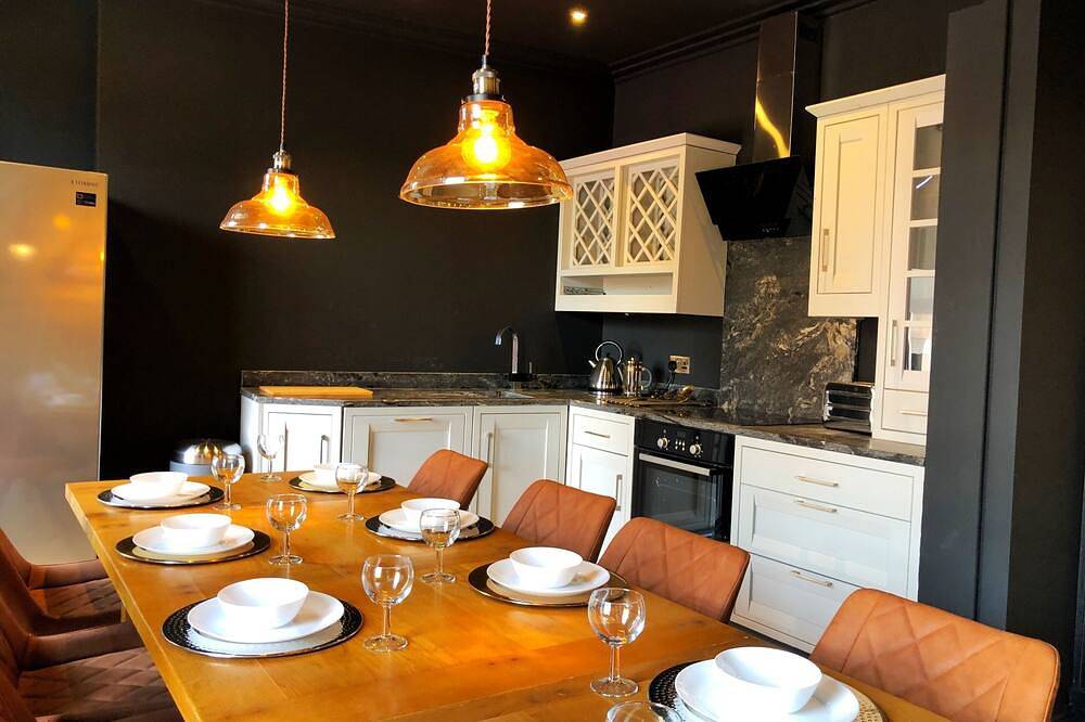 Entire apartment, The Residence Suite Sasco Apartments in Blackpool Pleasure Beach, North West England