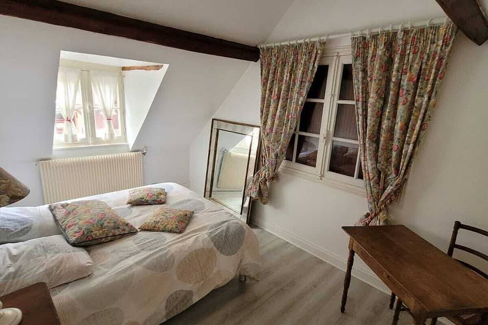 Charming detached house located 5 minutes from Place Morny - the beach in Deauville, Lisieux und Umgebung