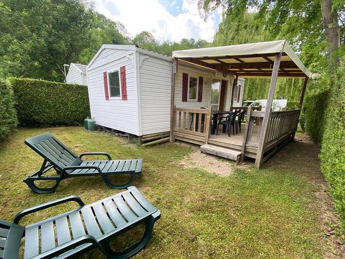 Camping Les 4 Saisons - Mobilhome 4 personnes - Ustou in Oust, Parc naturel régional des Pyrénées ariégeoises