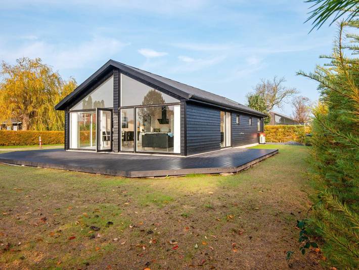 Ferienhaus für 8 Personen, mit Whirlpool und Terrasse sowie Garten und Sauna in Høll - 3