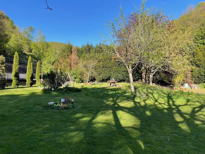Ferienwohnung für 4 Personen, mit Balkon und Terrasse sowie Garten in Zell (Mosel)