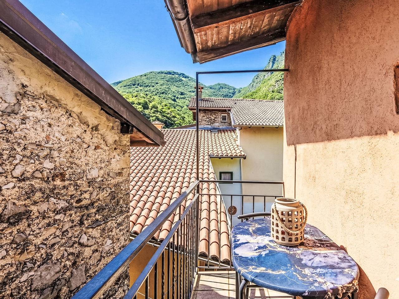 Milù in Carlazzo, Gemeinde Carlazzo