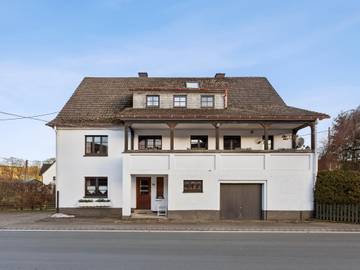Ferienhaus für 8 Personen, mit Garten und Terrasse in Schmallenberg