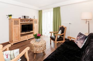 Holiday Apartment for 7 People in Bad Wiessee, Alpine Region of Tegernsee and Schliersee, Photo 3