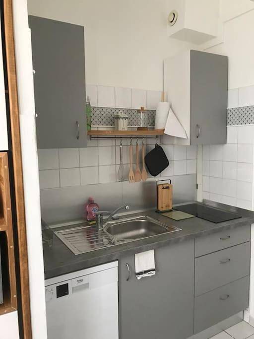 Gîte pour 3 personnes, avec vue dans Cinema Utopia La Manutention Avignon - 4