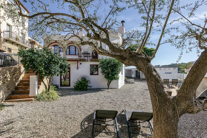 Ferienhaus für 4 Personen, mit Balkon und Garten in Llanca - 2