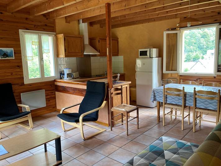 Chalet pour 12 personnes, avec jardin et terrasse dans les Hautes-Pyrénées - 4