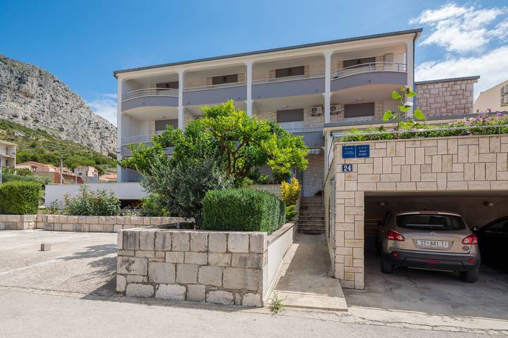 Hotel für 3 Personen in Omis - 2