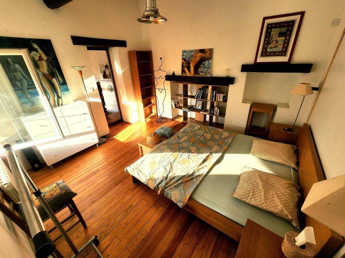 Appartement entier, Charming brickyard cottage near a lock in Ayguesvives, Lauragais