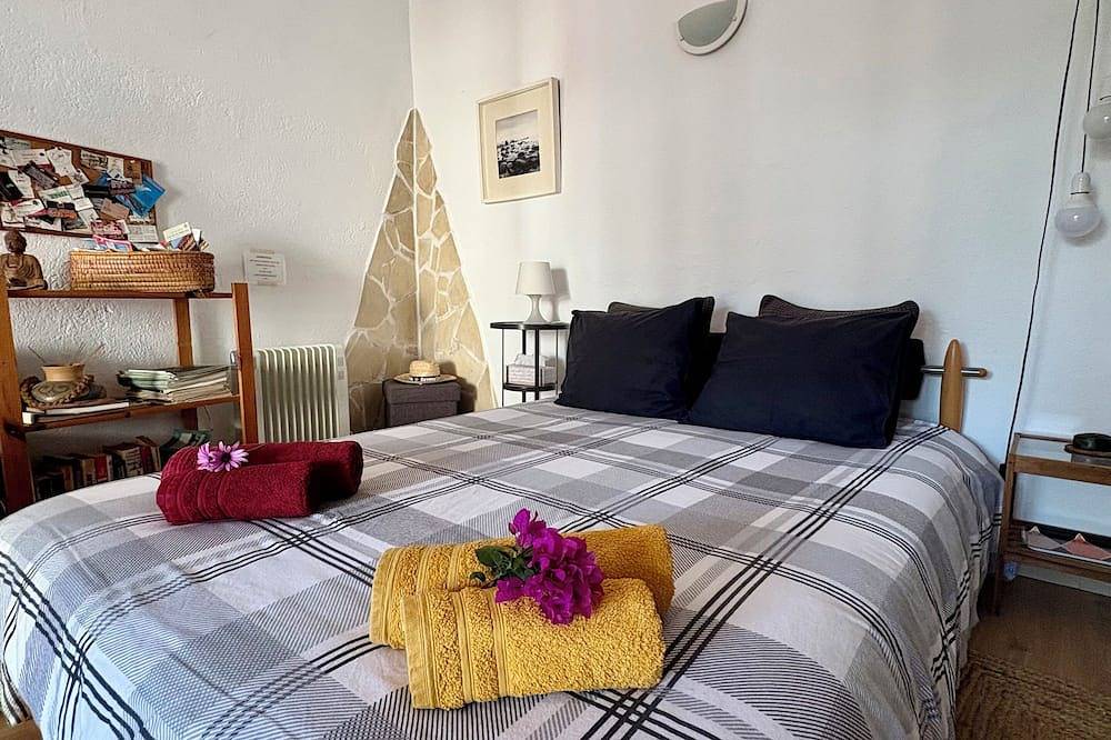 Entire apartment, Quiet Apartment Among Gardens in Guajara, San Cristóbal de La Laguna
