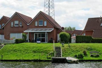 Ferienhaus für 4 Personen, mit Garten in Timmel
