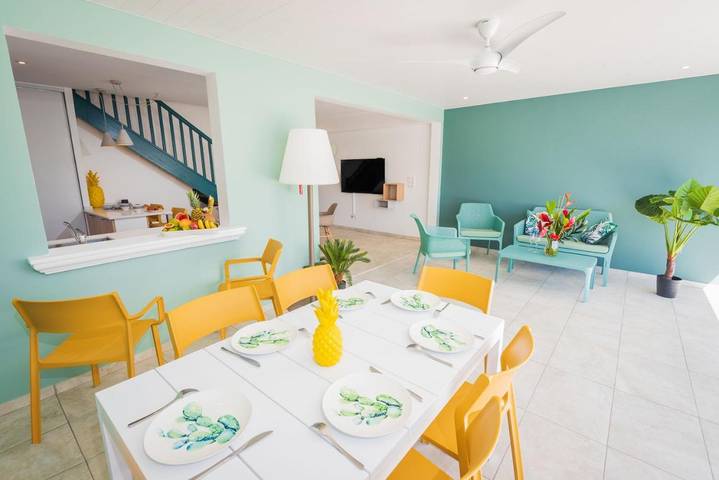 Location de vacances pour 7 personnes, avec piscine ainsi que vue et jardin dans Anse Caffard - 3