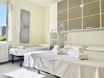 Gîte pour 6 personnes, avec balcon et jardin, animaux acceptés à Rimini