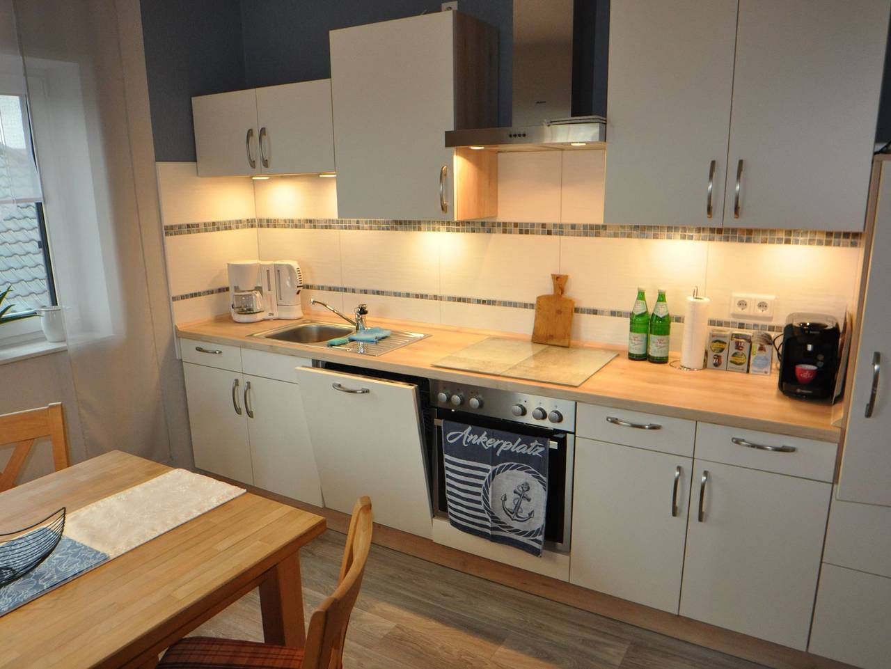 Ganze Ferienwohnung, Ferienwohnung Ankerplatz, 65350 - Ferienwohnung in Ostfriesland 65qm, max. 3 Personen in Moormerland, Ostfriesland