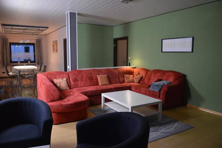 Location de vacances pour 12 personnes, avec vue et jardin, adapté aux familles dans Gemund - 4