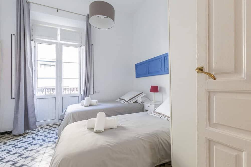 Ganze Wohnung, Descubrehome Santa Cruz Huge Private Terrace with Giralda View in Casco Antiguo, Sevilla
