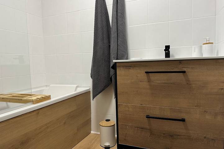 Entire apartment, Design apartment Bergheim - Residence with swimming pool and sauna in Bergheim (Alsace), Parc naturel régional des Ballons des Vosges