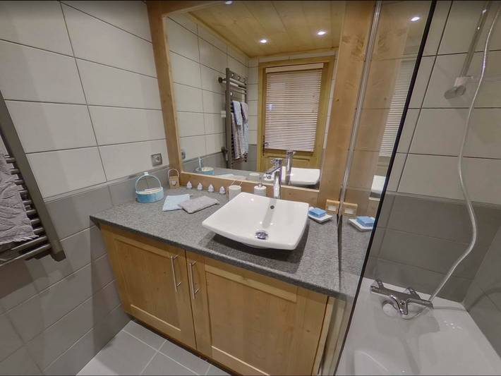 Gîte pour 6 personnes, avec balcon et piscine à Villard-sur-Doron - 3