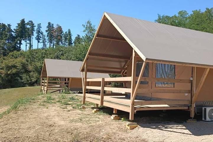 Agriturismo per 5 persone, con piscina e idromassaggio in Palaia