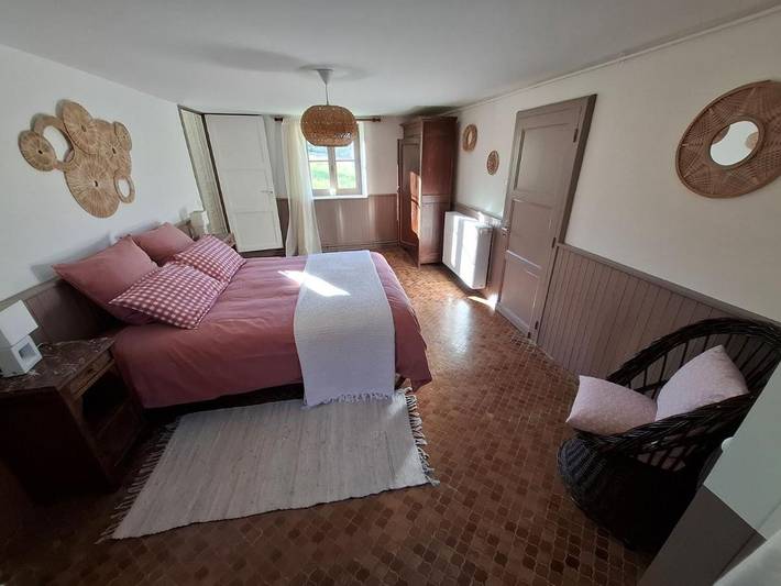 Gîte pour 4 personnes, avec jardin et terrasse ainsi que piscine et vue, animaux acceptés à Manaurie - 2